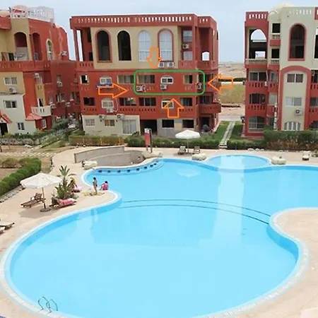 2 Bedroom Apartment With Pool View