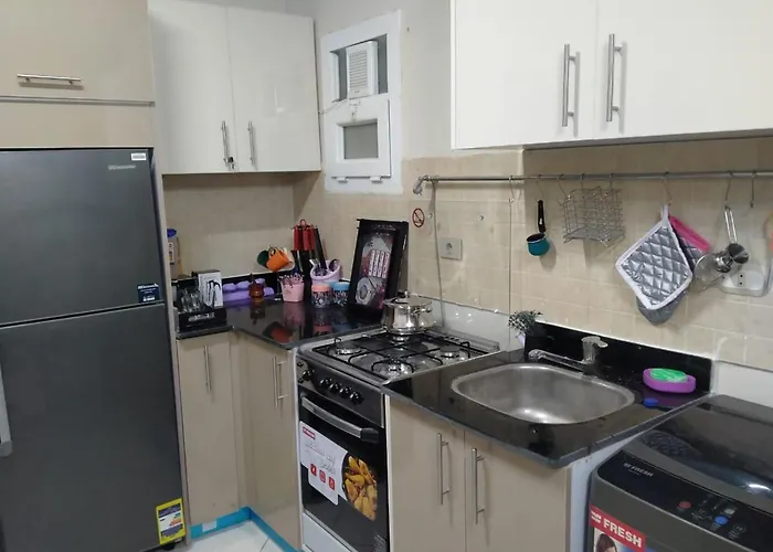 Daire 2 Bedroom With Pool View